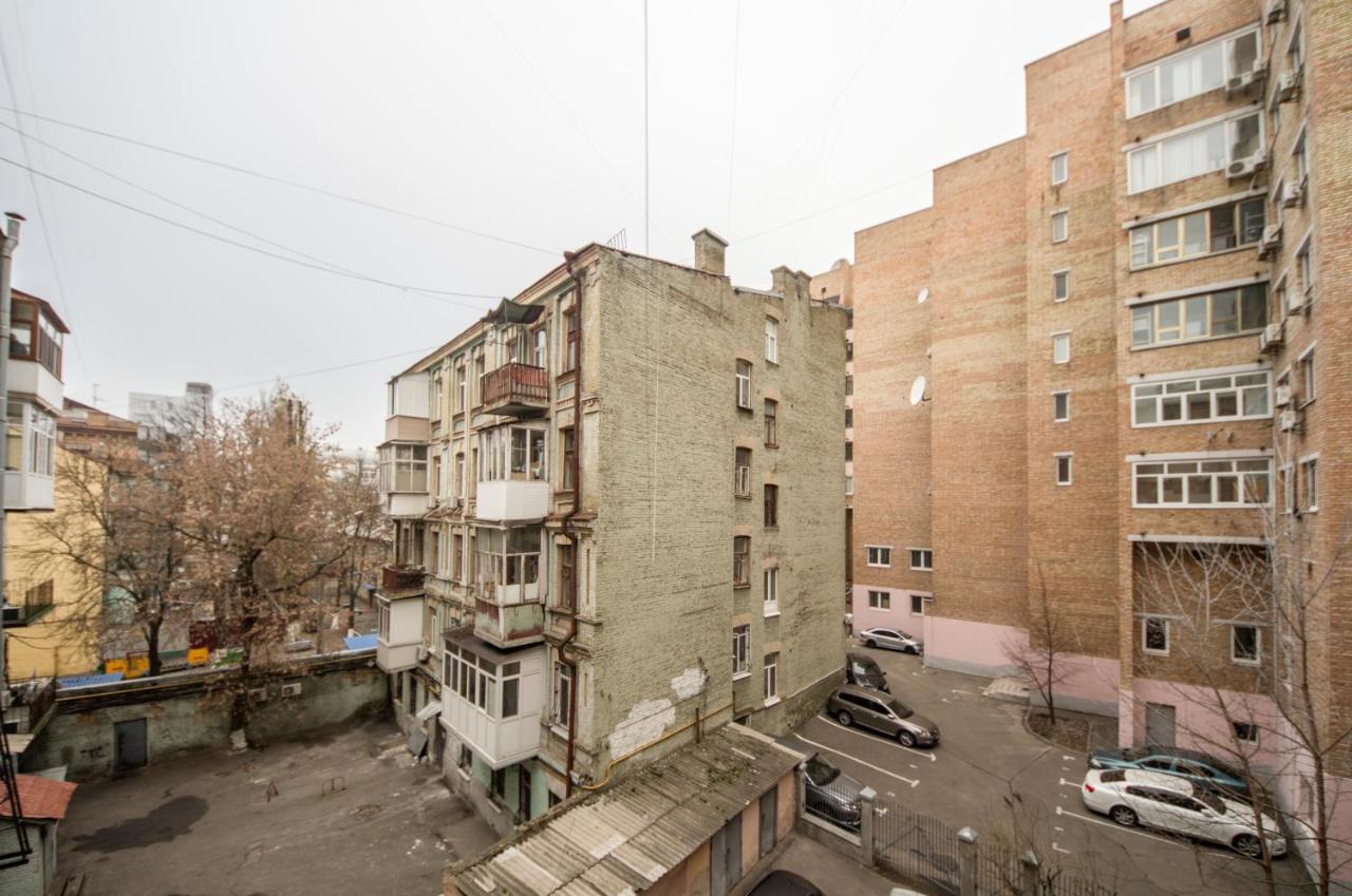 Modern Apartments On Baseina Near Arena City Kiew Exterior foto